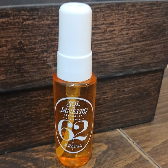 Sol de Janeiro Cheirosa 62 perfume mist, 1 fl oz deluxe sample size - Picture 2 of 2